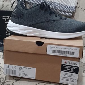 Reebok | Shoes | Reebok Astroride Soul 